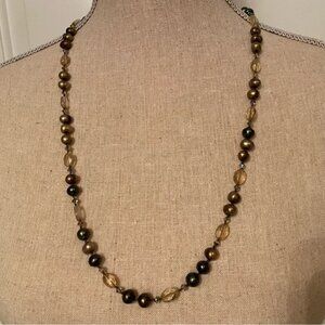 NECKLACE STRAND GREEN FRESHWATER PEARLS FACETED CRYSTALS CITRINE COLOR 28”